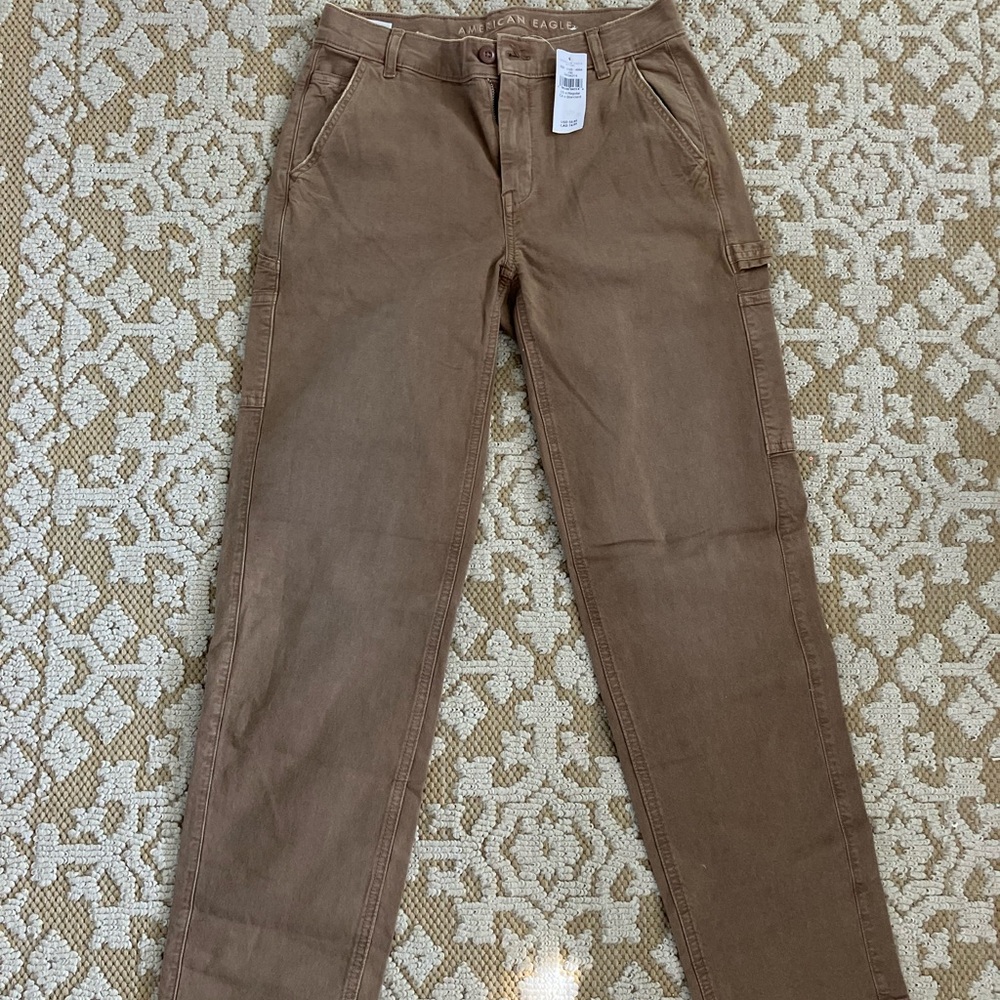 Brown AE jeans!